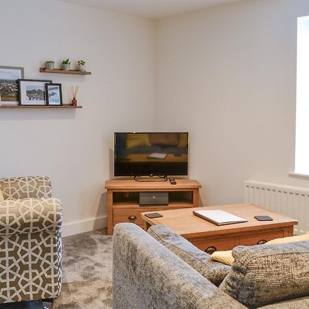 Moat View Villa Brampton  Ngoại thất bức ảnh